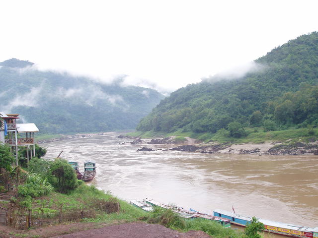 Asiatic river - free image