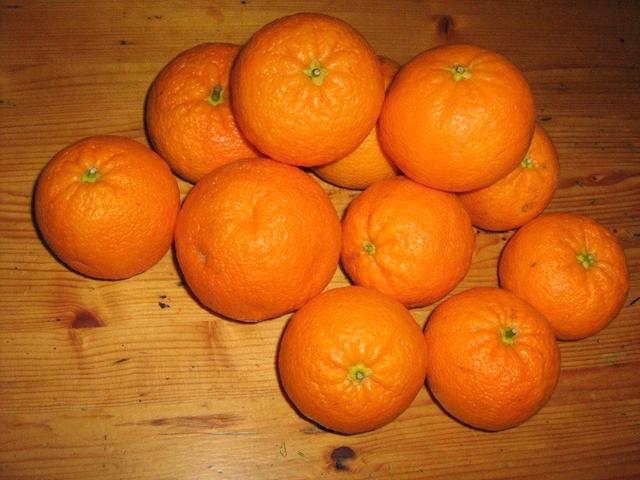 Ripe tangerines - free image