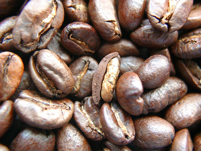 Roasted Coffe beans - free image