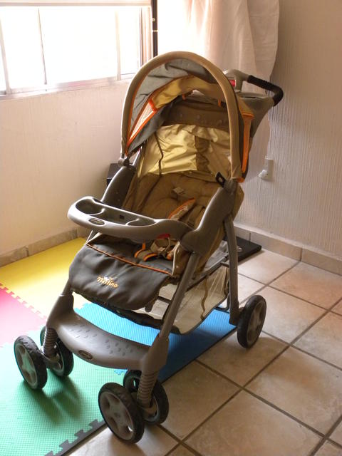 well equipped pram - free image