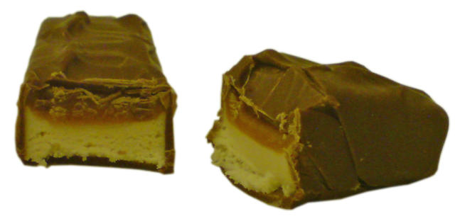 a sweet chocolate bar - free image