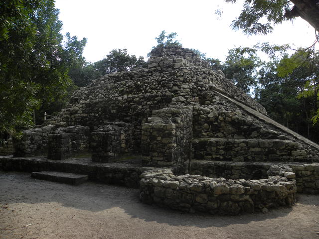 an ancient structure - free image
