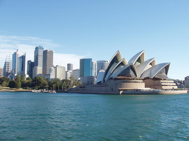 beautiful view of Opera House - free image