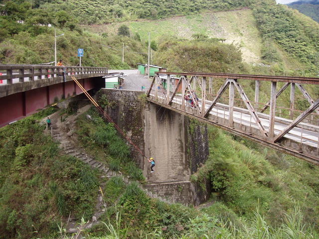 bungee jumping - free image