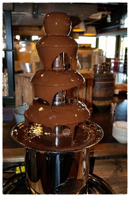 chocolate fountain - free image