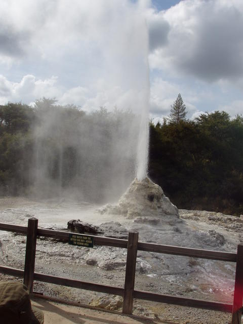 geysir eruption - free image