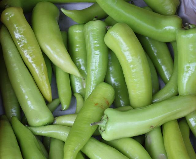 Green chilies - free image