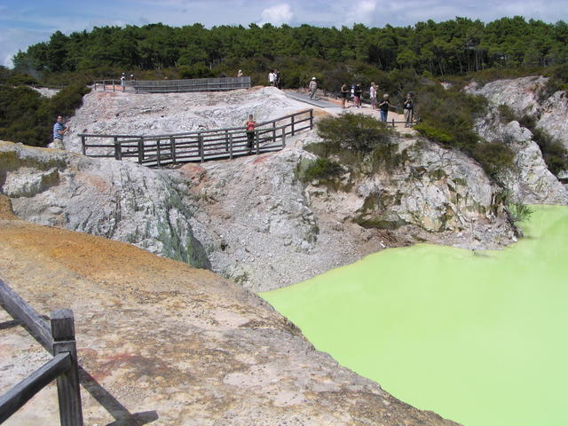 green Pond - free image