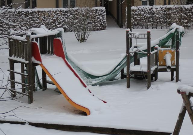 Heavy Snowfall onn childrens playground - free image
