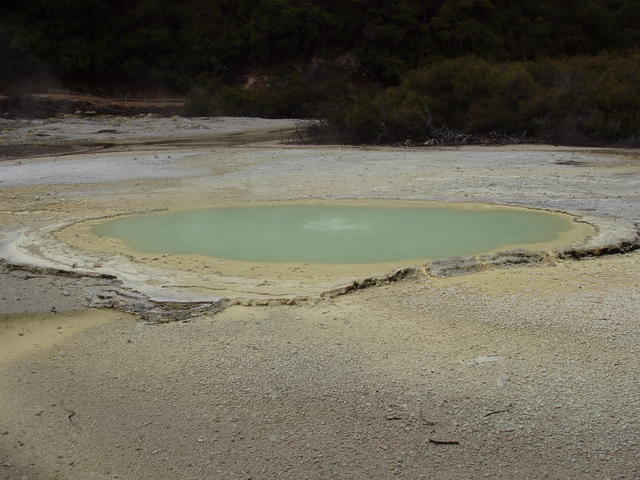 inactive geysir - free image