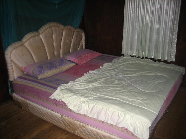 Luxury Bed - free image