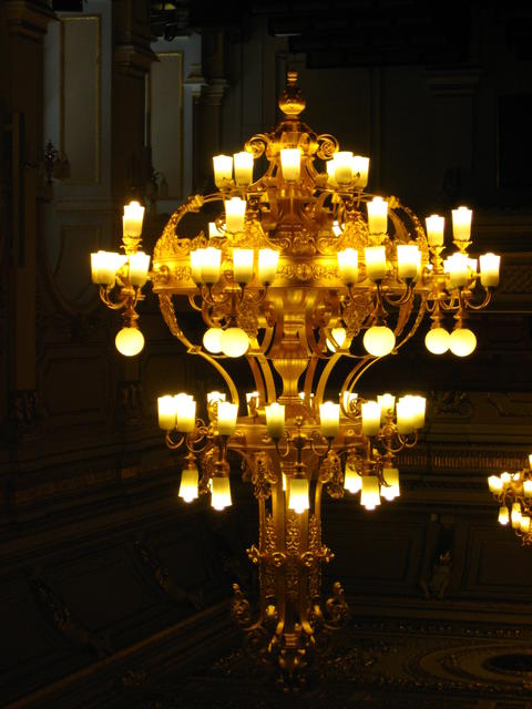 majestic chandelier - free image