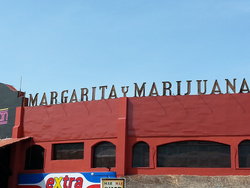 MARGARITA Y MARIJUANA