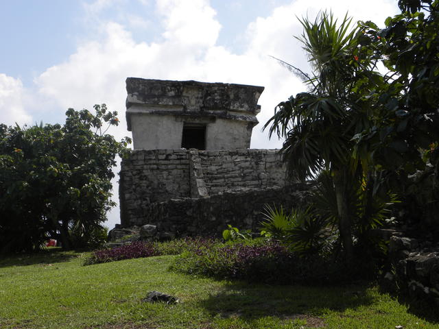 Mayan ruins - free image