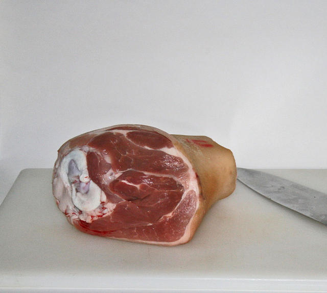 raw pork knuckle - free image