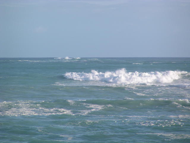 Sea waves - free image