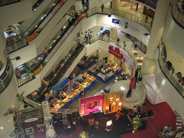 Shopping mall - free image