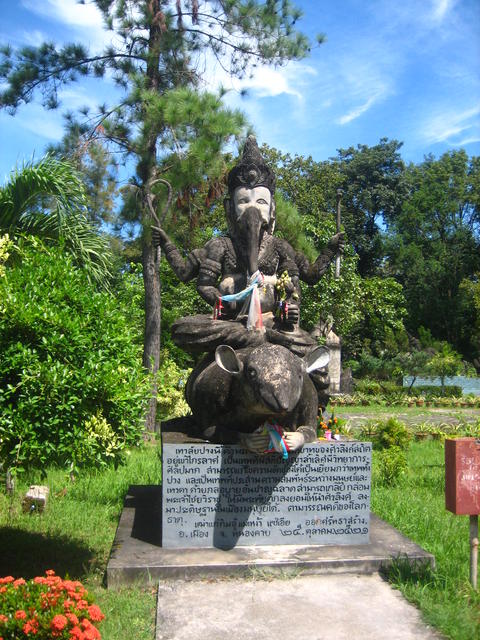 statue of Lord Ganesha - free image
