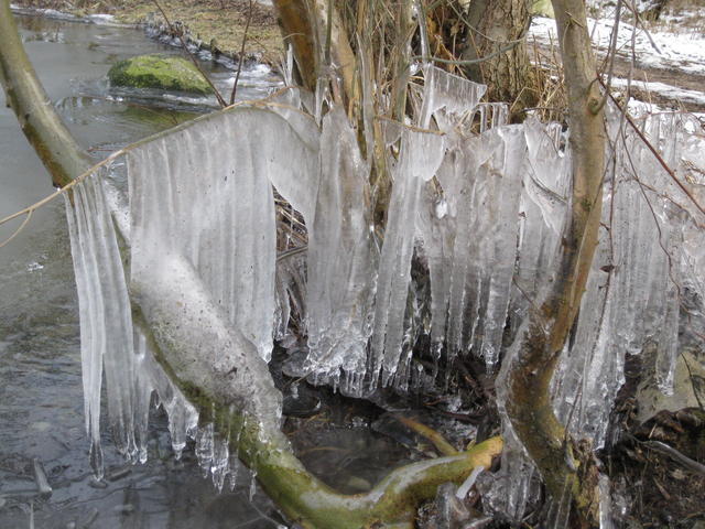 Sword of icicle - free image