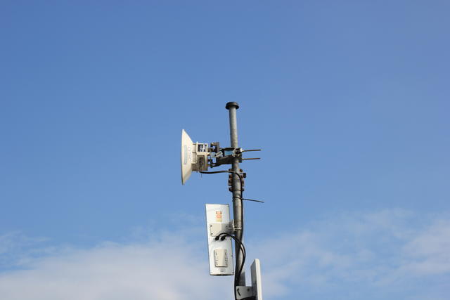telecommunications tower - free image