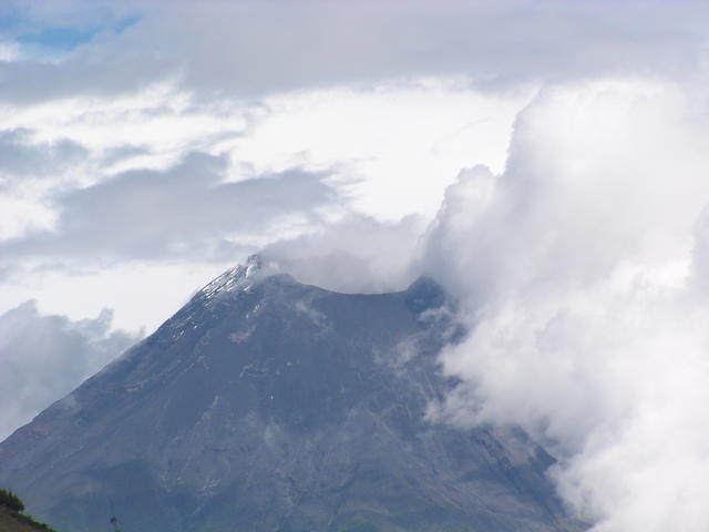 volcanic white clouds. - free image