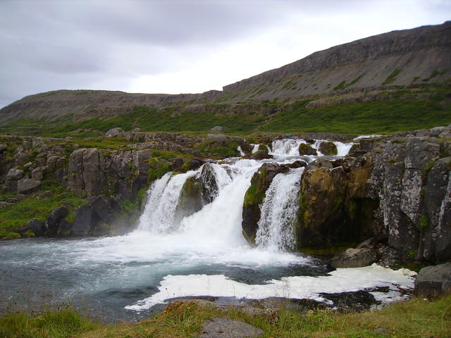 waterfall - free image